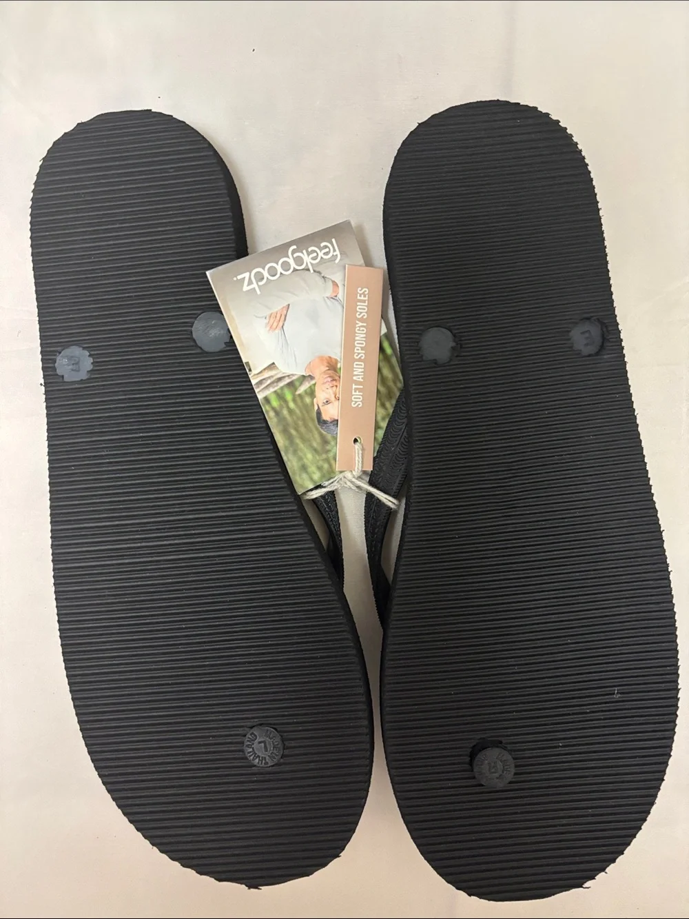 Feelgoodz Rubber Flip Flops Thong Sandals Black Sz 11 NWT